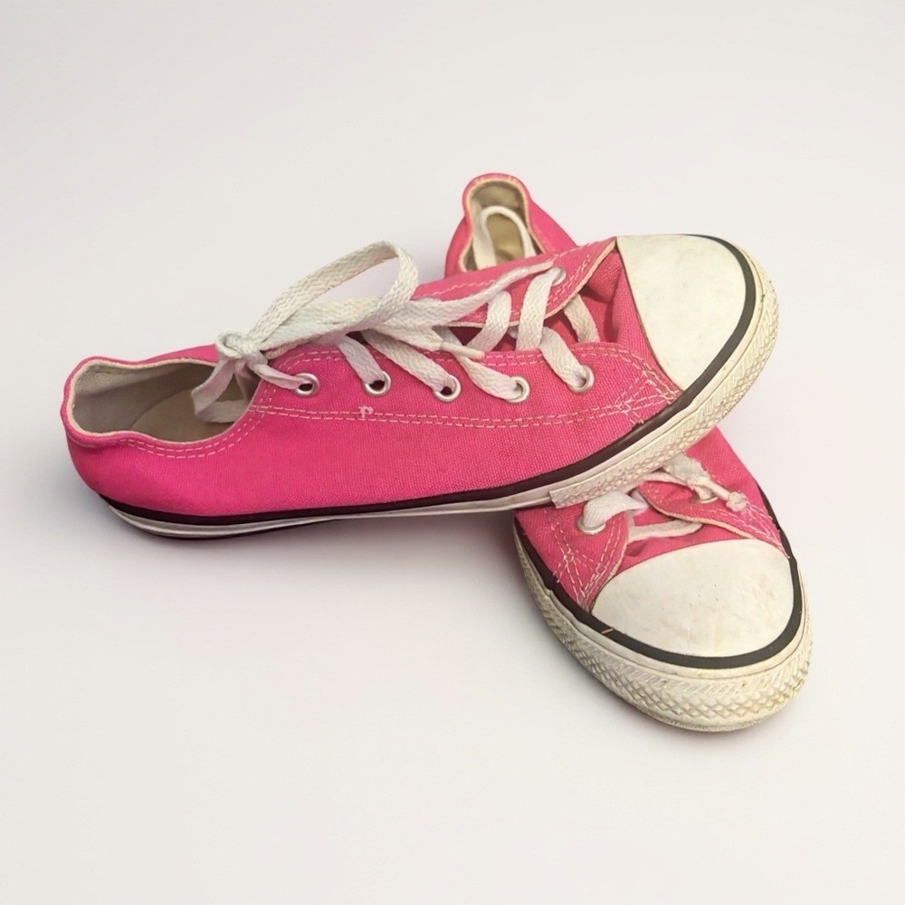 Converse Chuck Taylor All Star Pink Canvas Sneakers Kids Size 3 Youth 370407F‎